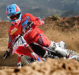 MOTUL возвращается в чемпионат MXGP партнером с командой HRC.