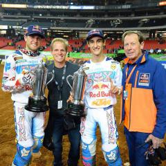 Гонщики КТМ вновь сильнейшие.