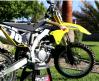 Мы едем на Suzuki RMZ250 2015 года.