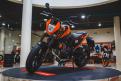 Презентация КТМ DUKE 690 и DUKE 690R