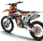 Впервые - КТМ 250 SX-F Factory Edition.