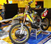 Кроссовые мотоциклы Suzuki 2016 на Чемпионате Японии