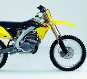 Первый взгляд  - Suzuki RM85, RM-Z250 и RM-Z450 2016 года